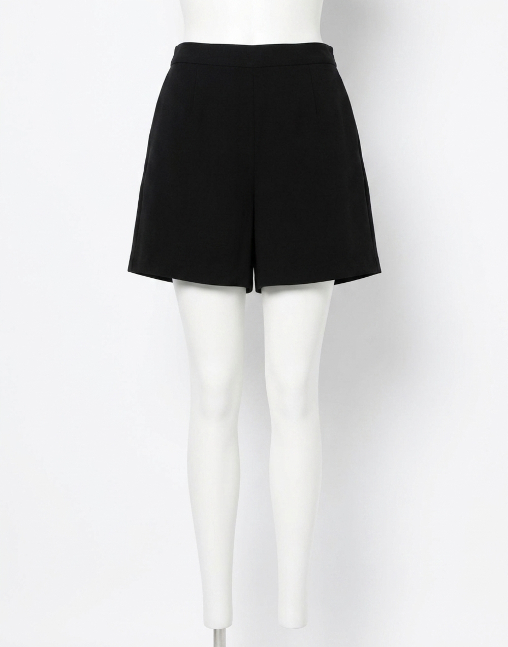 NEW SKIES ARE BLUE making strides short in black